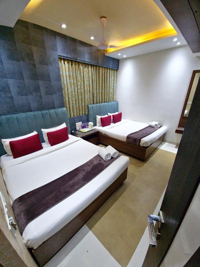 Hotel City Heart Shirdi Eksteriør billede