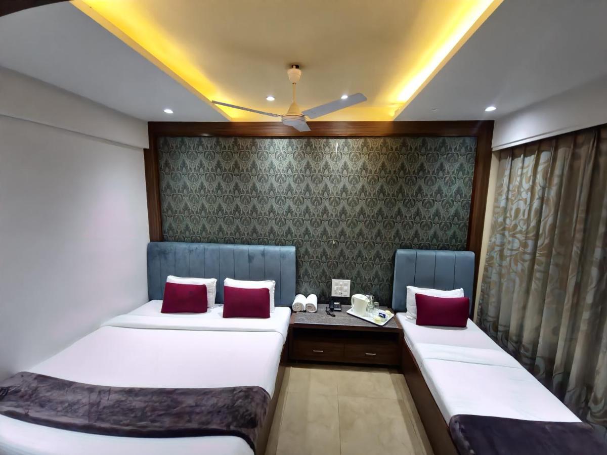 Hotel City Heart Shirdi Eksteriør billede