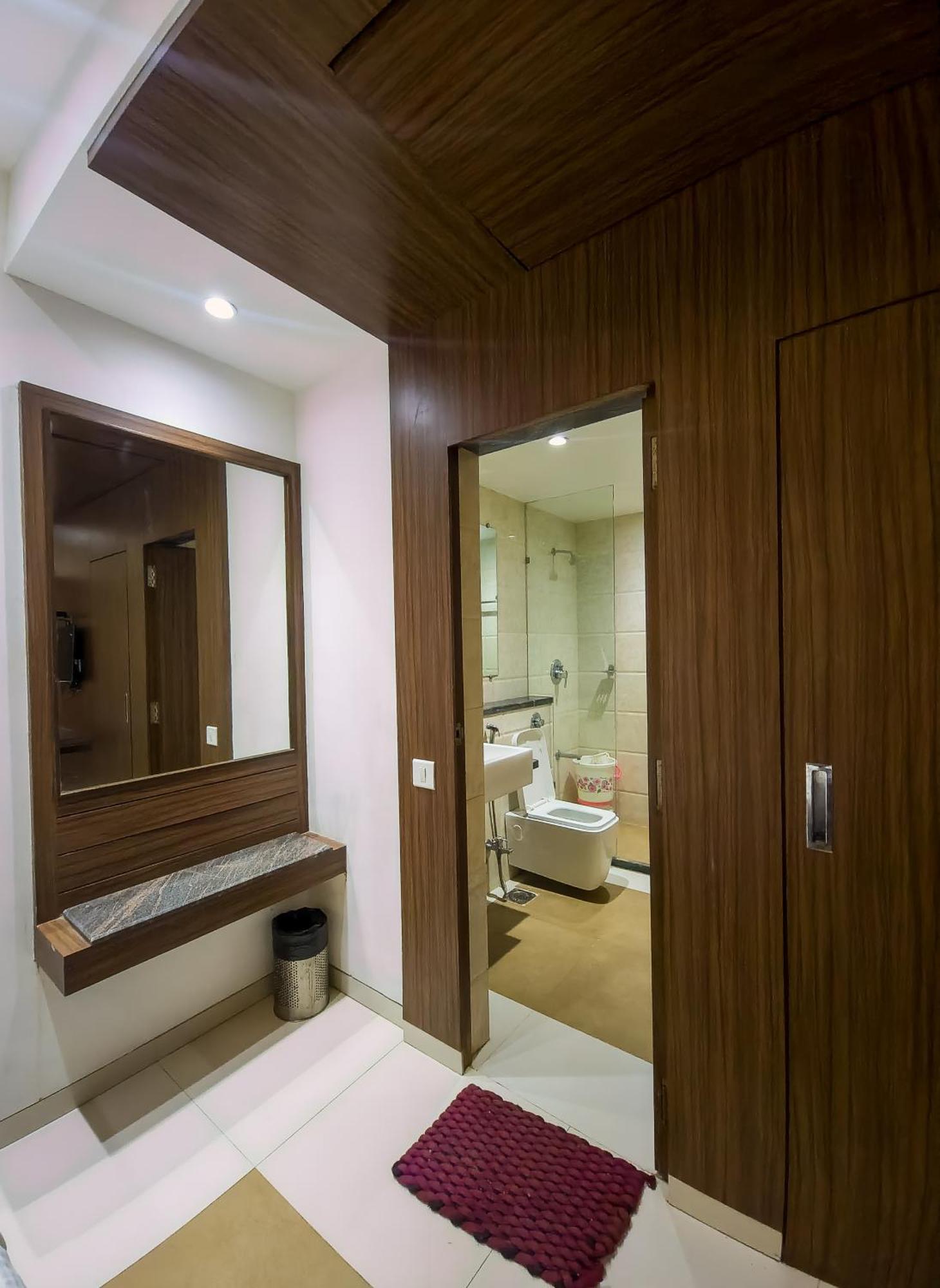 Hotel City Heart Shirdi Eksteriør billede